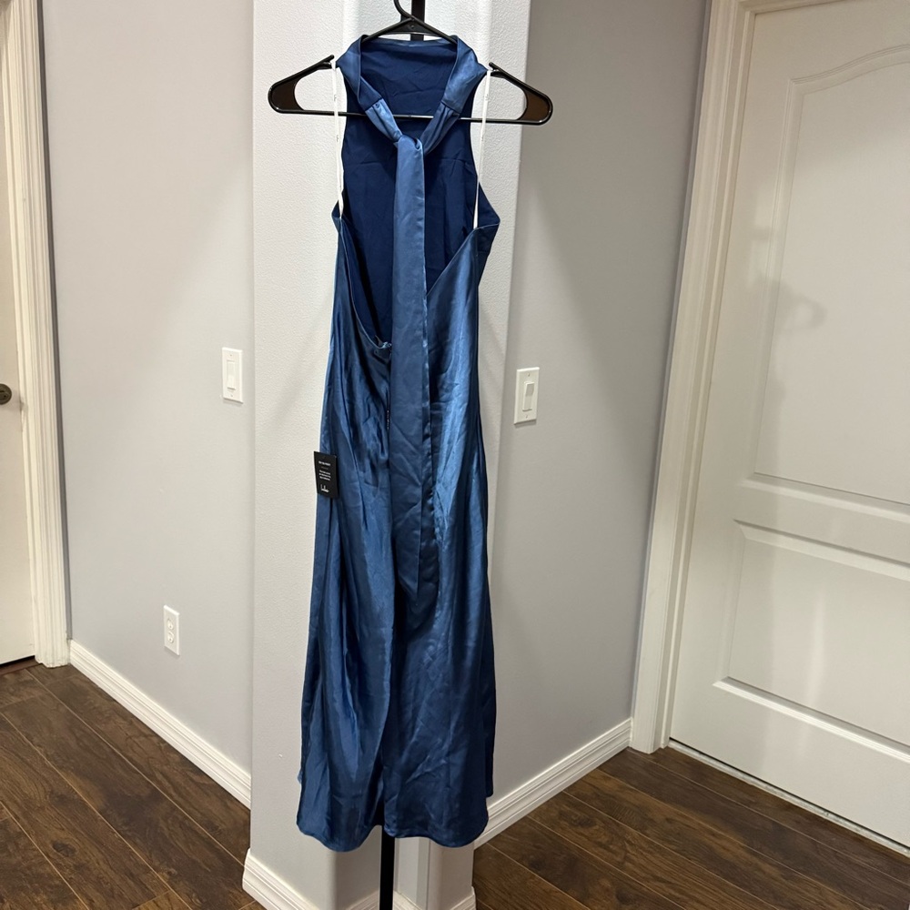 Lulus Exceptional Status Halter Backless Satin Midi Dress Blue Size Small - Picture 6 of 8